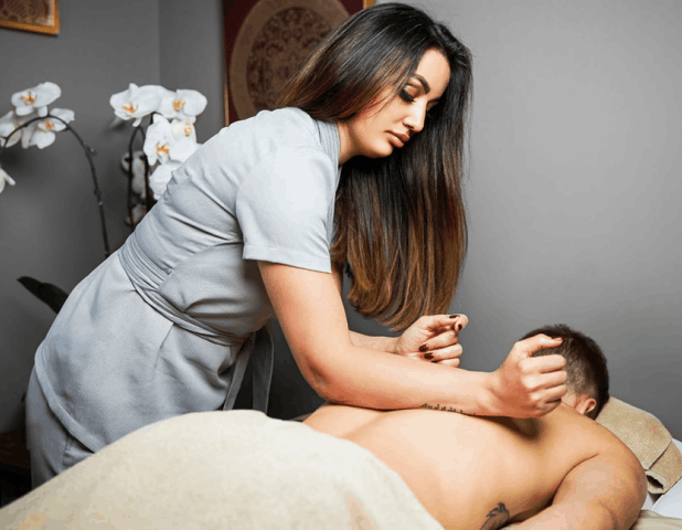 female to male full body massage service in delhi 816x543 1.png