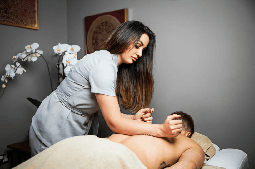 female to male full body massage service in delhi 816x543 1.png
